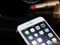 ֵx OiPhone6 Plus̓r 